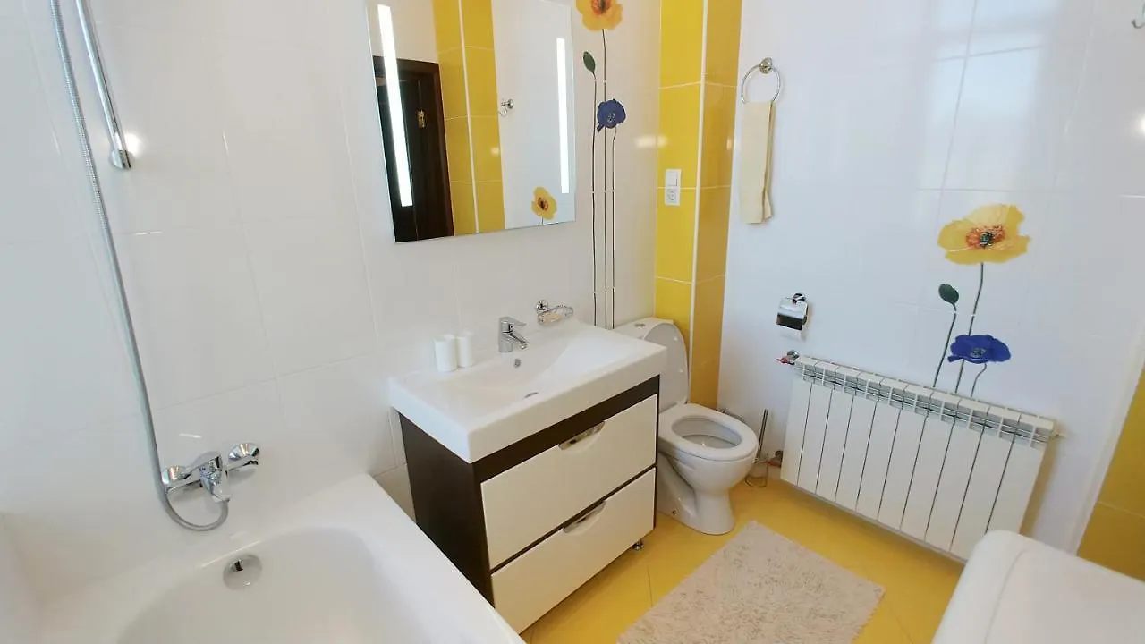 One-Room 3 Kostelna Str. On Maidane Nezalezhnosti Kyiv Apartment