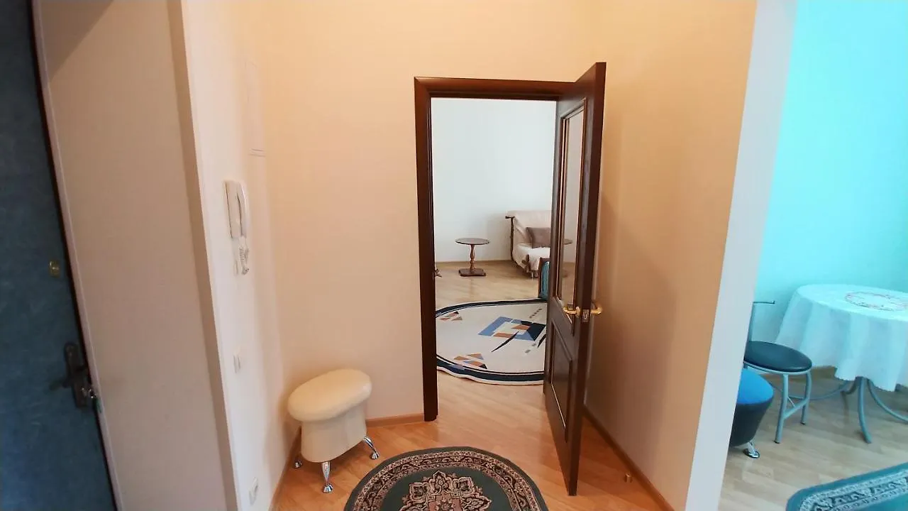 One-Room 3 Kostelna Str. On Maidane Nezalezhnosti Kyiv Apartment
